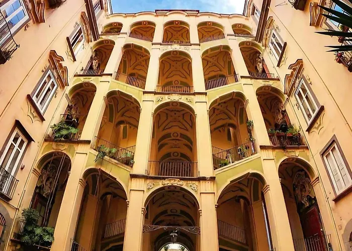 Napoli Sottosopra Chiaia